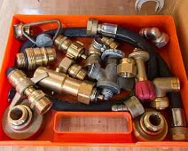 raccords_gaz 7 raccords gaz internationaux www.vanmeenen.com/LPG-autogas-Vlaanderen/LPG-tankstations/adapteurs-fr/index.html et...