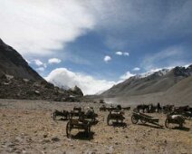 21_China_Everest_Base_Camp_04_10_07