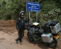 002_Laos_Boten_Chinese_border_15_11_07