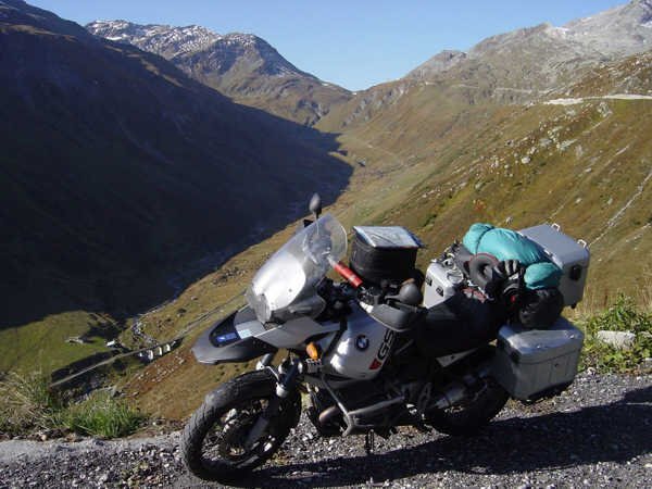 16-Switzerland-Suisse